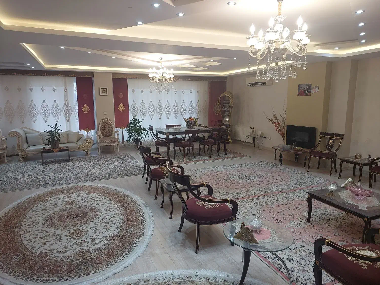 فروش فوری واحد 260 متری در تاپ لوکیشن ولیعصر|فروش آپارتمان|تبریز, |دیوار