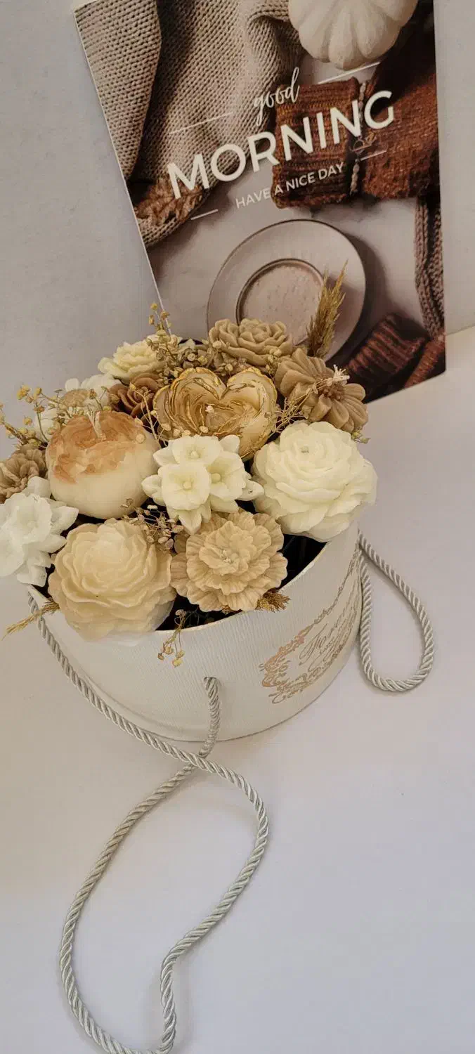 شمع گل خاص و زیبا...باکس گل هدیه ی خاص و ماندگار|صنایع دستی و سایر لوازم تزئینی|اهواز, پادادشهر|دیوار