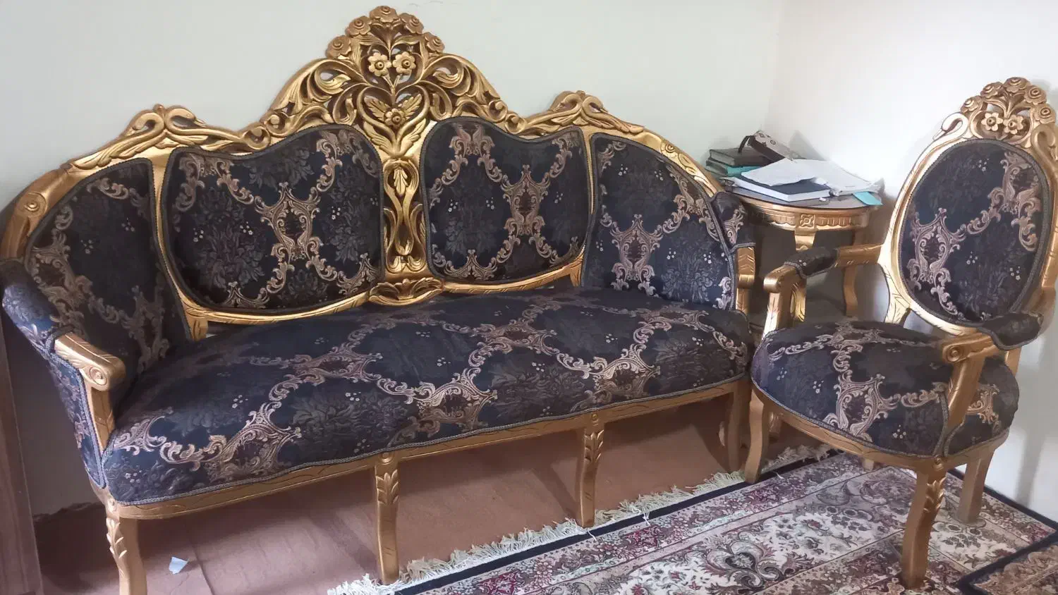 مبل|مبلمان خانگی و میز عسلی|گلبهار, شهر جدید گلبهار|دیوار