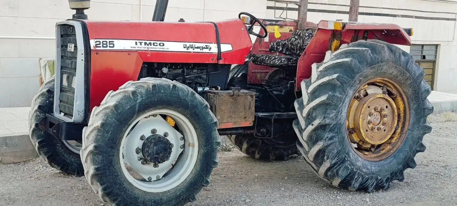 فرگوسن ۲۸۵جفت اصل انگلیس موتور ساعتی|خودرو سنگین|یزد, |دیوار