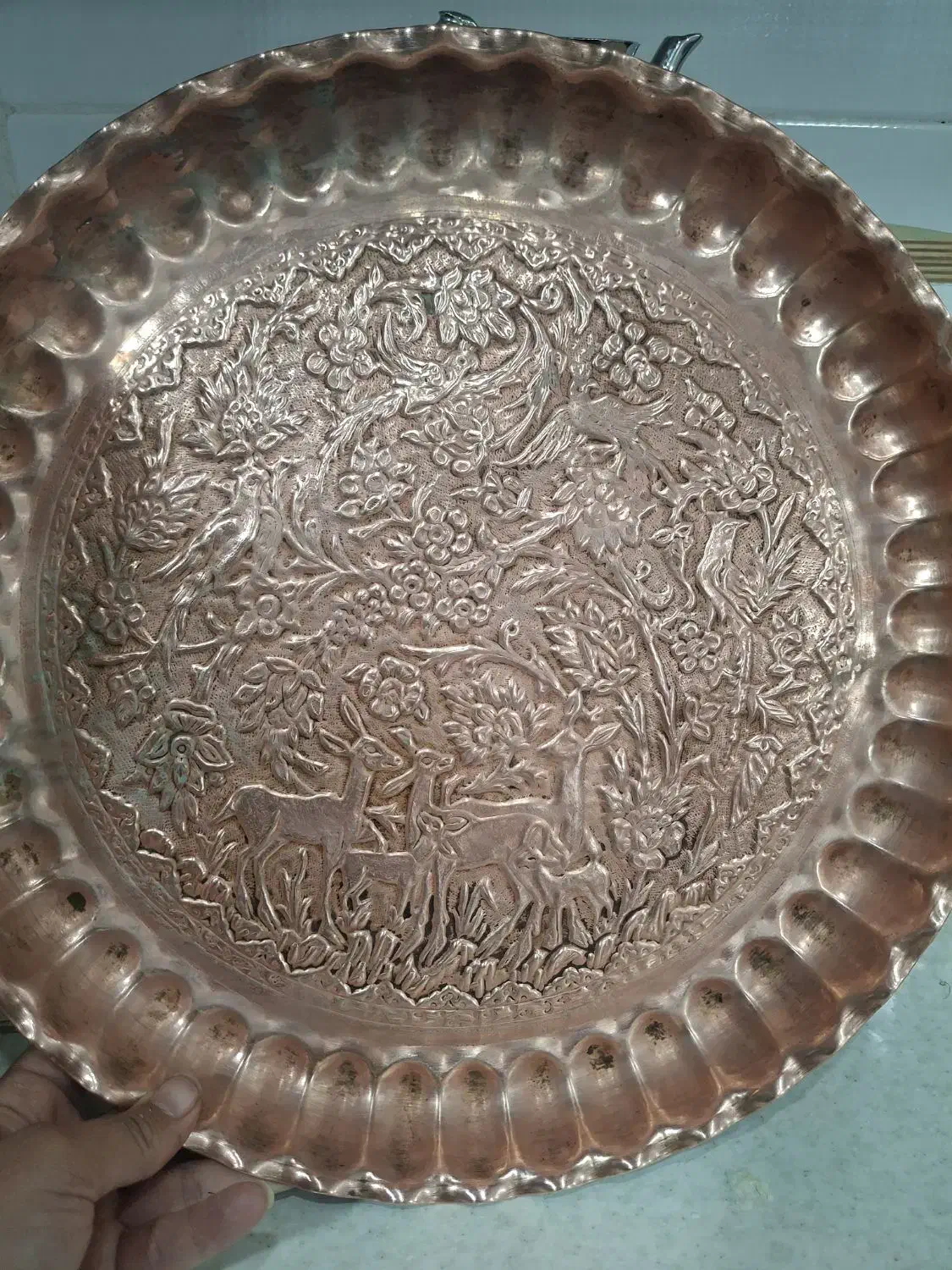 سینی مسی|کلکسیون اشیاء عتیقه|تربت‌حیدریه, شهرک ولیعصر|دیوار