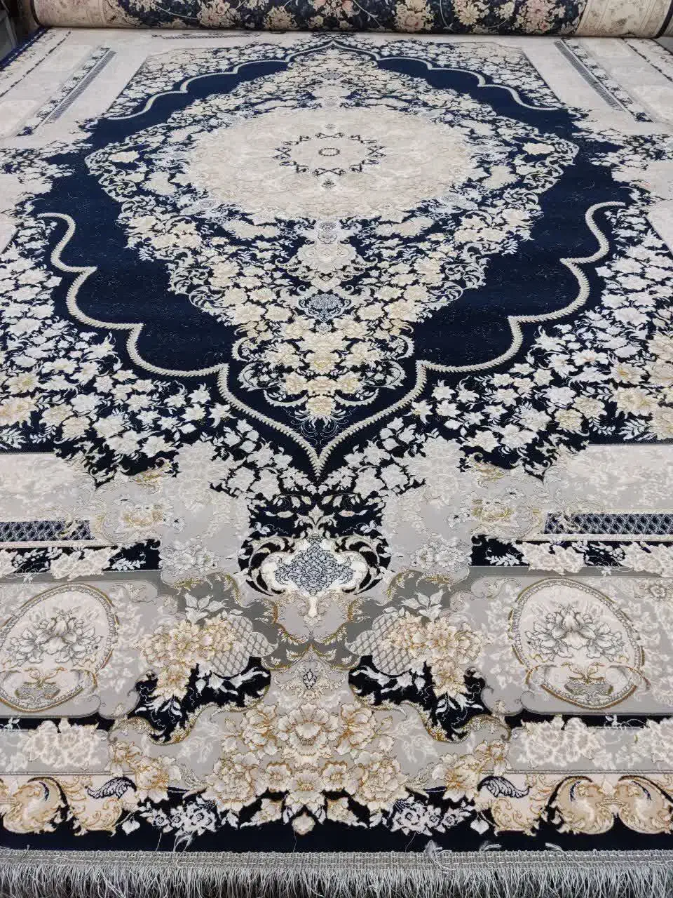 خرید وفروش فرش دست دوم|فرش|اردکان, |دیوار