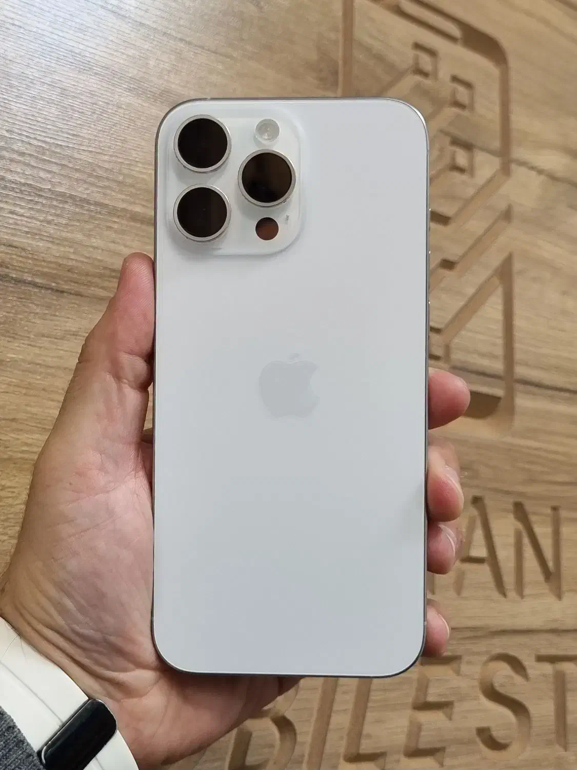 آیفون 16مکس * سفید * باتری 94 * ZA دوسیم * آداپتور|موبایل|مشهد, کوثر|دیوار