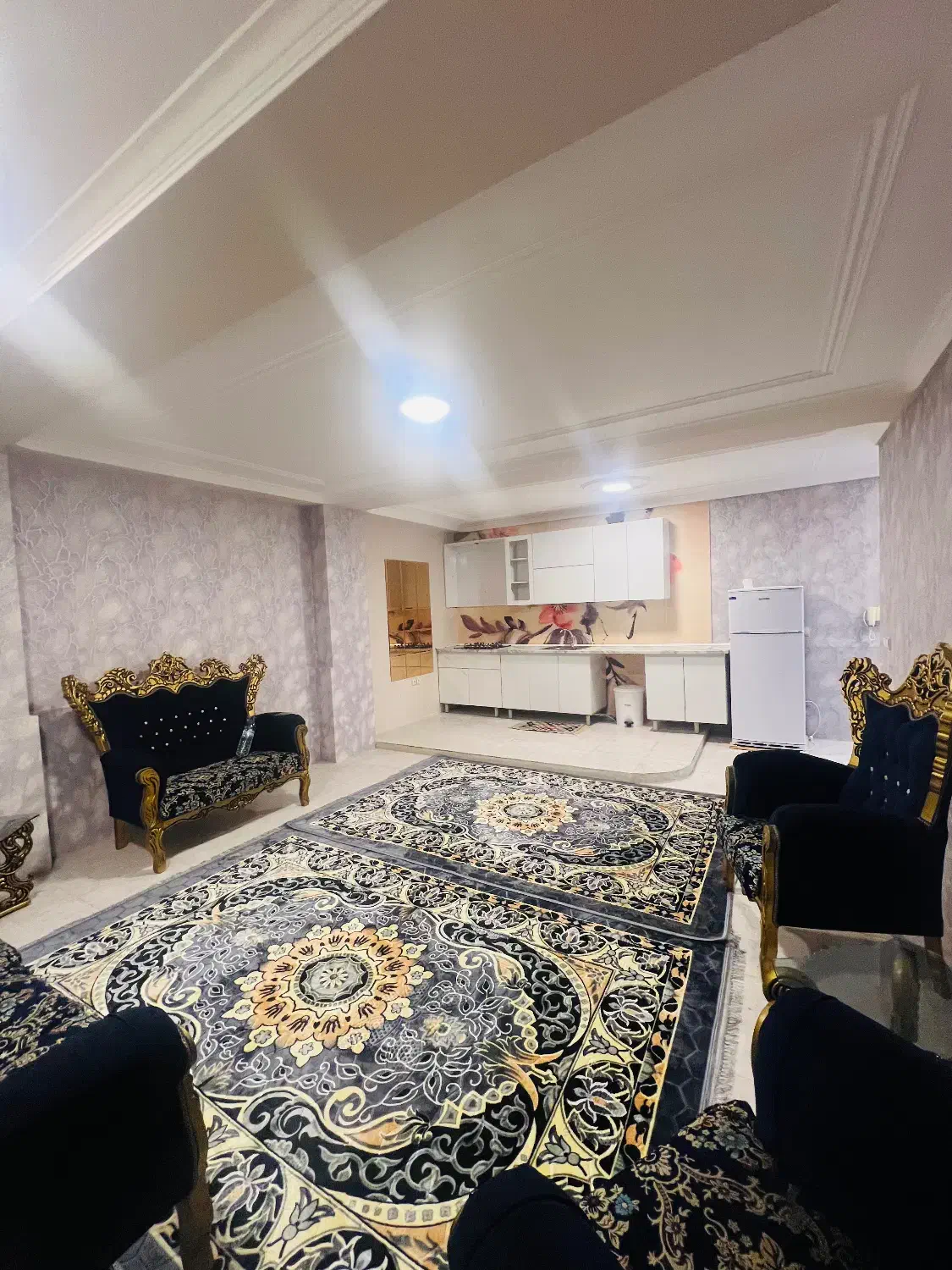 دوخواب باآسانسور سوییت شهرک امام رضا هفتگی نیم وقت|اجارهٔ کوتاهمدت آپارتمان و سوئیت|بندرعباس, |دیوار