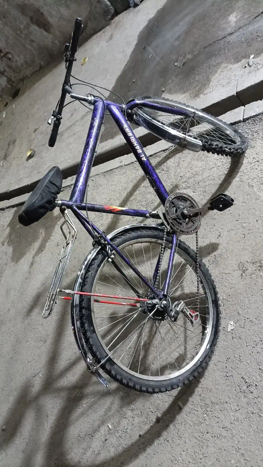 دوچرخه|دوچرخه، اسکیت، اسکوتر|شهر ری, شهادت|دیوار