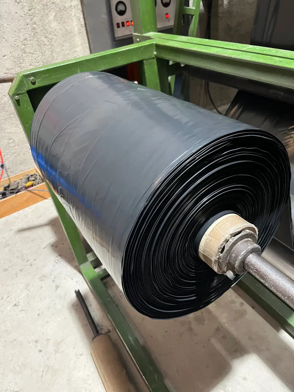 تولیدی نایلون اریا پلاستیک|ظروف نگهدارنده، پلاستیکی، یکبارمصرف|هشتگرد, شهرک وحدت|دیوار