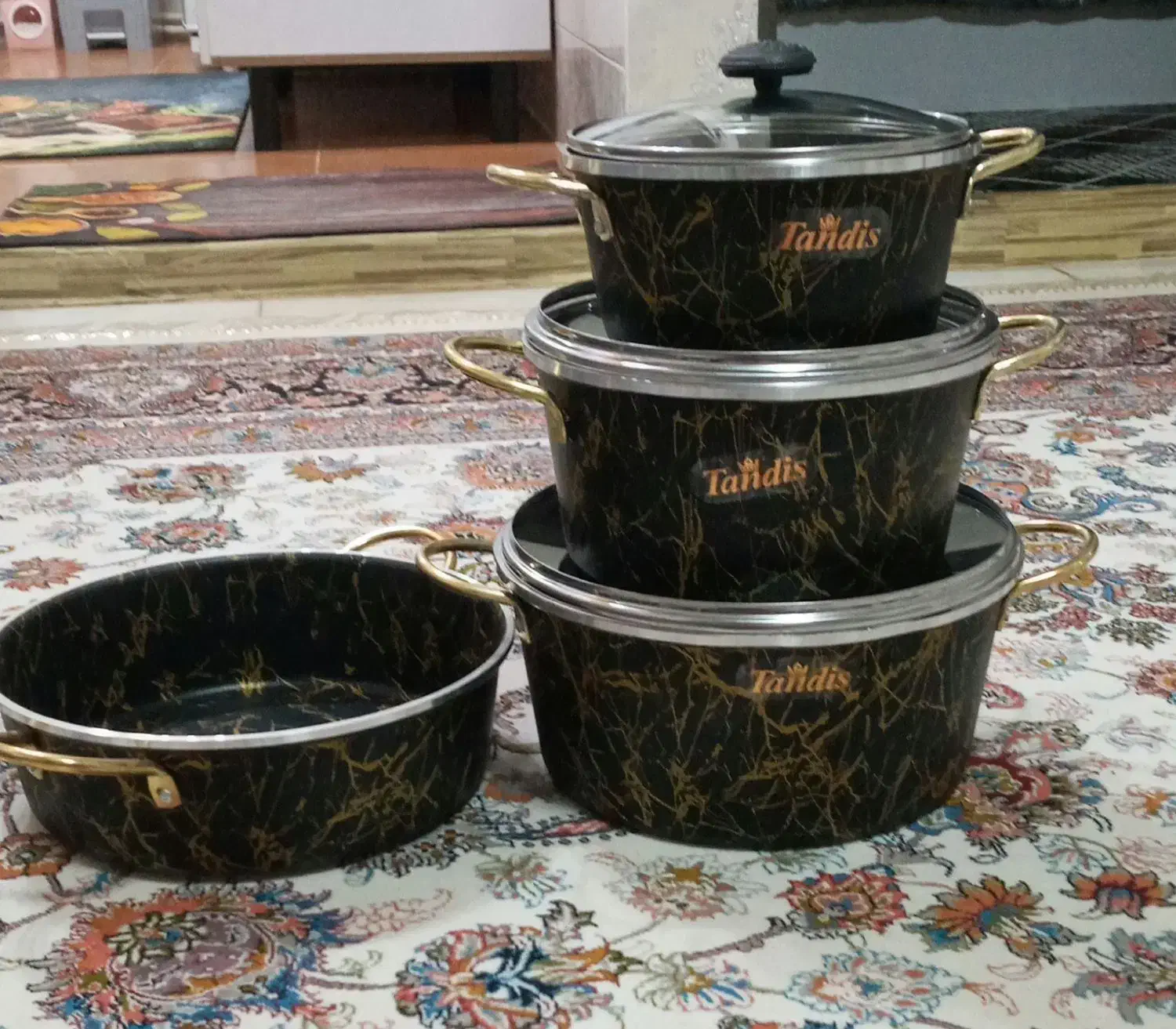 قابلمه|ظروف پخت‌وپز|کرمانشاه, |دیوار