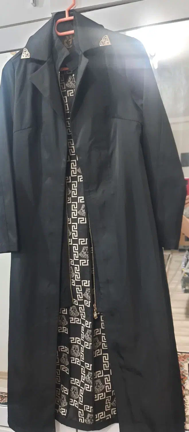 بارانی|لباس|اردبیل, |دیوار