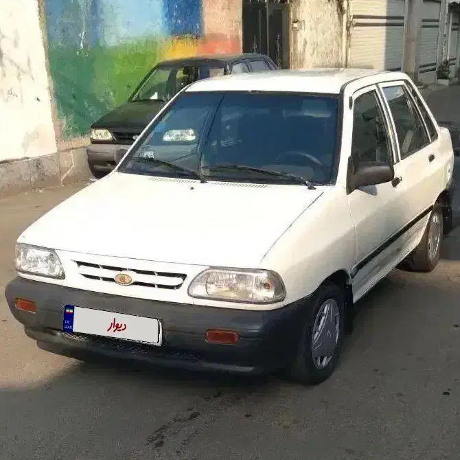 پرایدسفیدمدل۸۲شاسی پلمپ بدون ترک وجوش|خودرو سواری و وانت|رشت, حمیدیان|دیوار