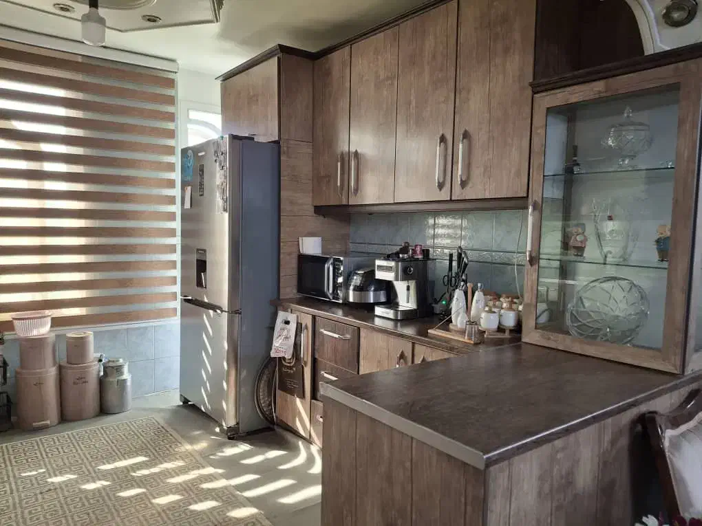 آپارتمان پیروزی نبرد شمالی طبقه چهارم