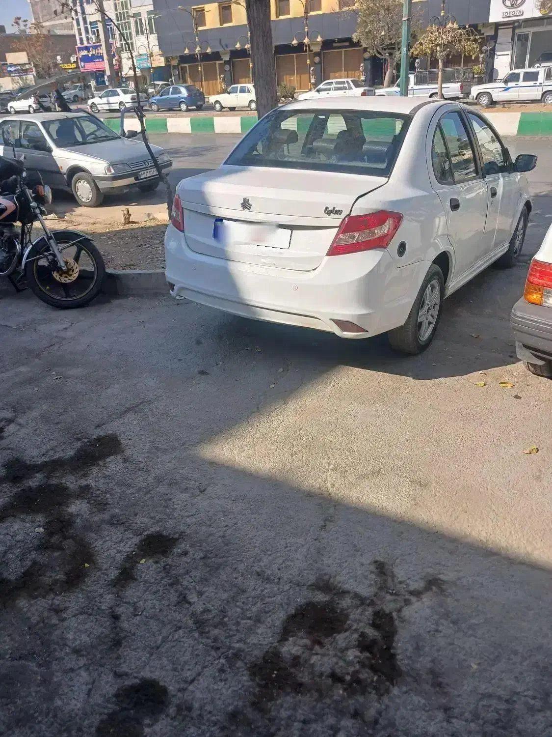 خودروسواری ساینا|خودرو سواری و وانت|اراک, |دیوار