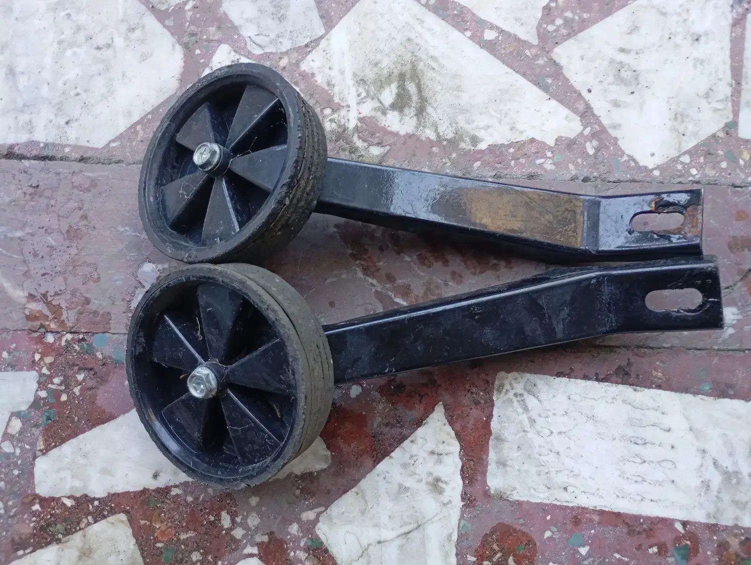 کمکی دوچرخه|دوچرخه، اسکیت، اسکوتر|رشت, شالکو|دیوار