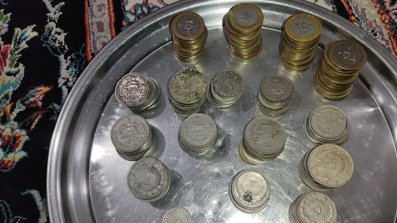 سکه|کلکسیون سکه، تمبر، اسکناس|کاشان, شهدا|دیوار