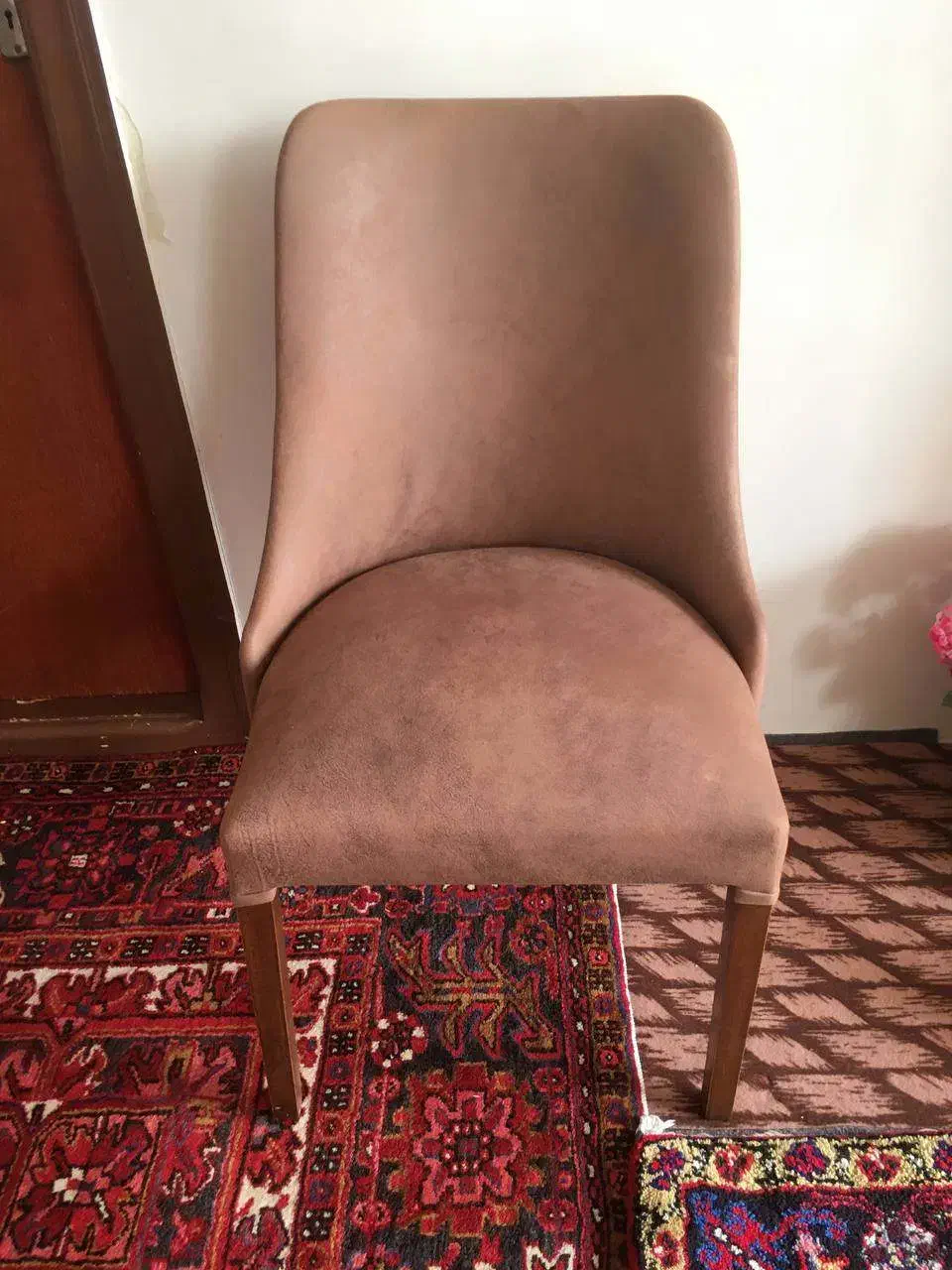 صندلی چستر|میز و صندلی غذاخوری|اهر, |دیوار