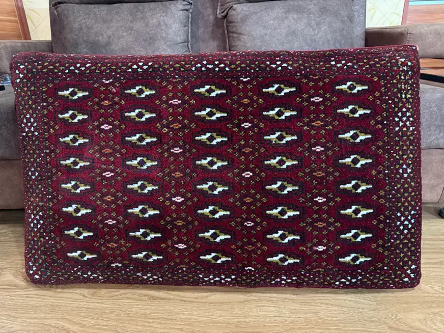 پشتی فرش|پشتی|شیراز, کاراندیش|دیوار