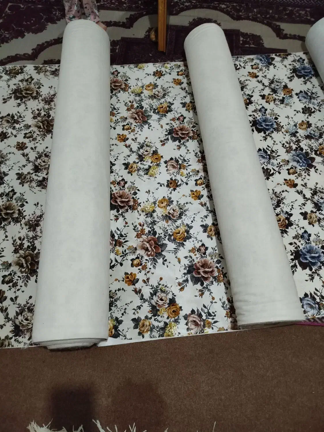 بالشتی و پارچه های طرح دار|رختخواب، بالش، پتو|نگین شهر, |دیوار