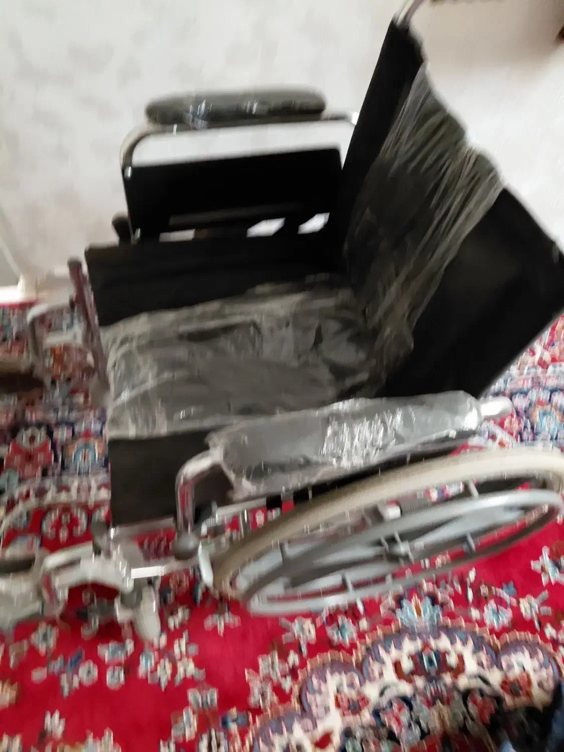 فروش ویلچر نو استفاده نشده|آرایشی، بهداشتی، درمانی|ملارد, |دیوار