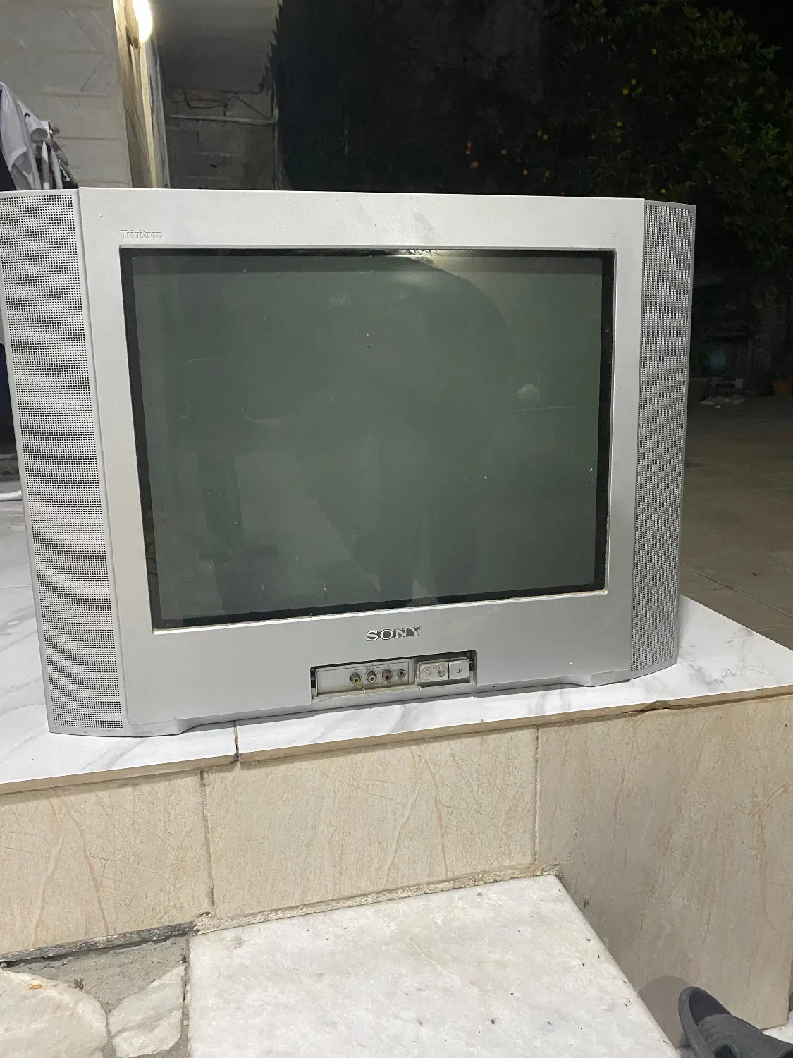 تلویزیون ۲۱اینچ سونی|تلویزیون و پروژکتور|رشت, پیرکلاچای|دیوار