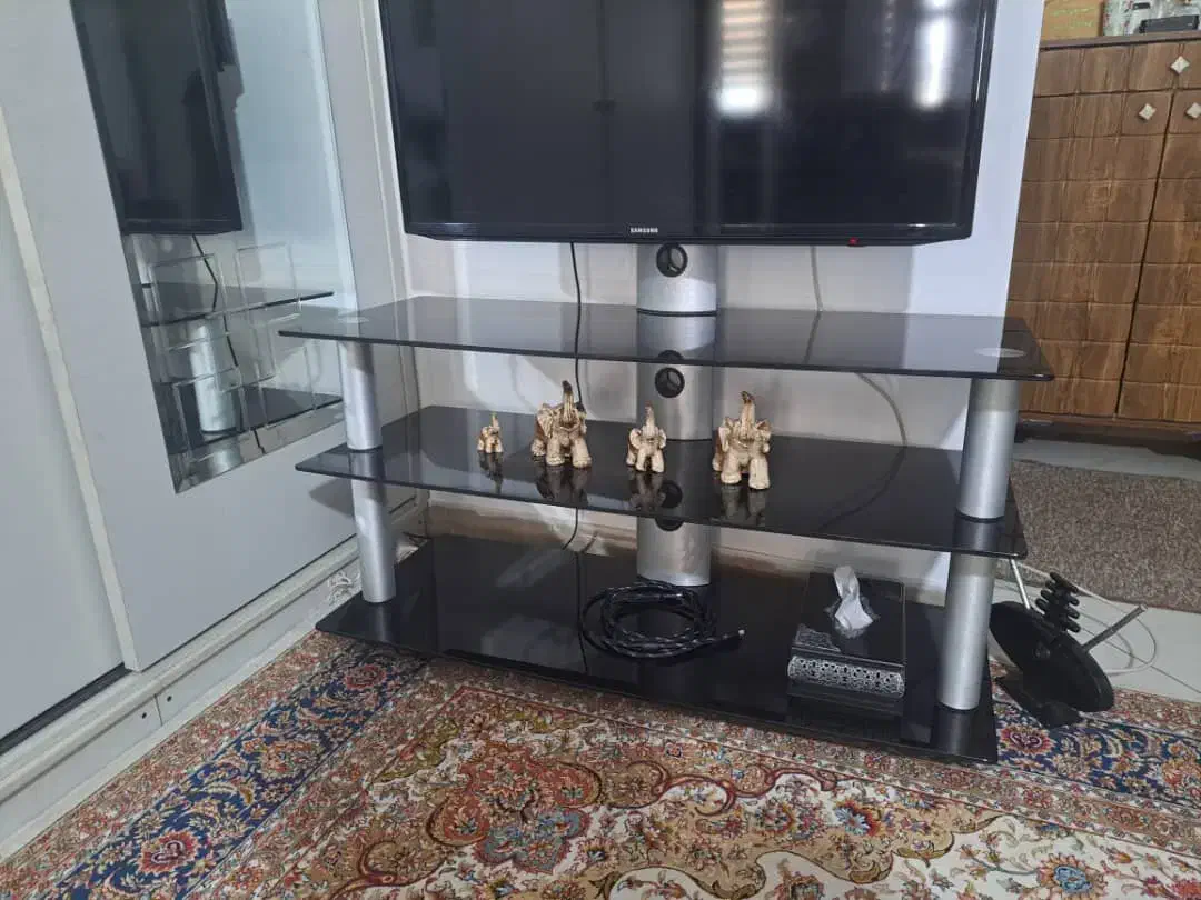 میز ال سی دی شیشه ای سالم|میز تلویزیون|تهران, اتابک|دیوار