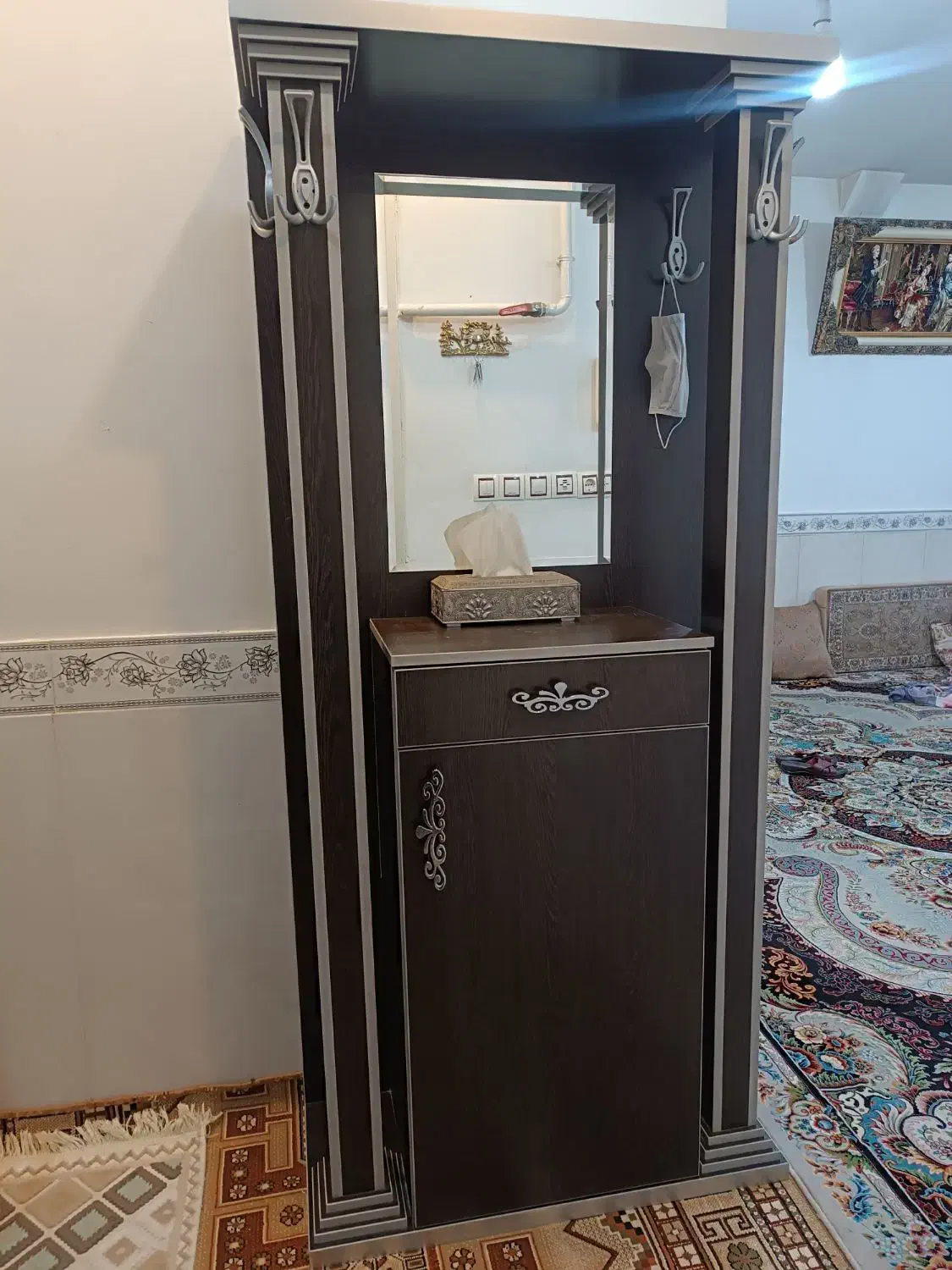 جاکفشی|جاکفشی، کمد، دراور|ملایر, |دیوار