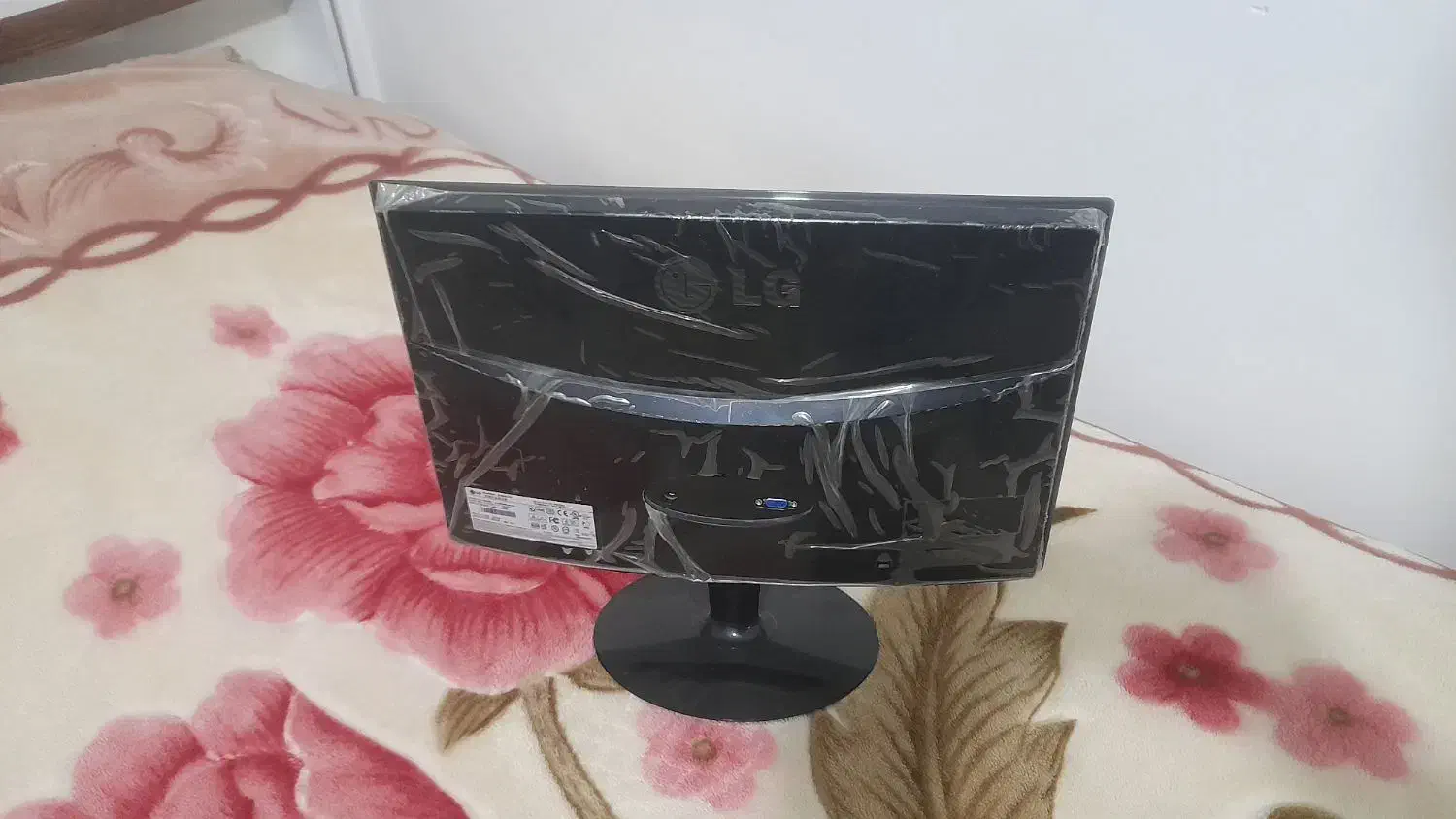 مانیتور LED LG 18.5|قطعات و لوازم جانبی رایانه|مشهد, راهنمایی|دیوار