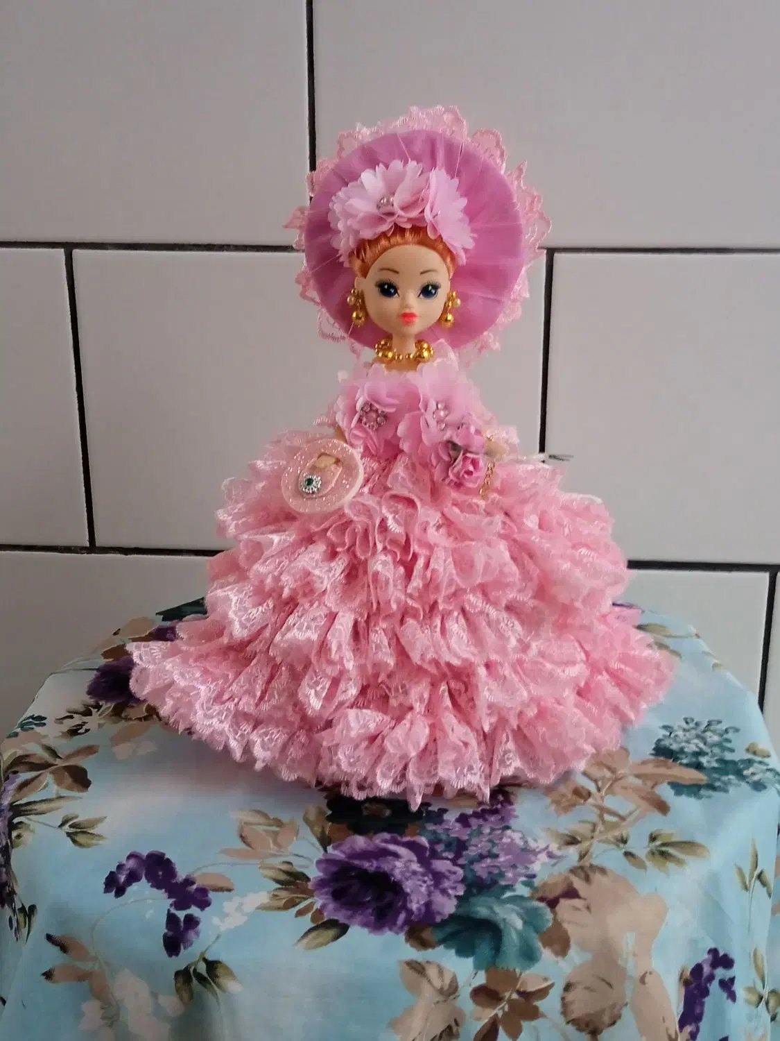 عروسک دست ساز تزیینی شیک زیبا|مجسمه، تندیس، ماکت|لاران, |دیوار