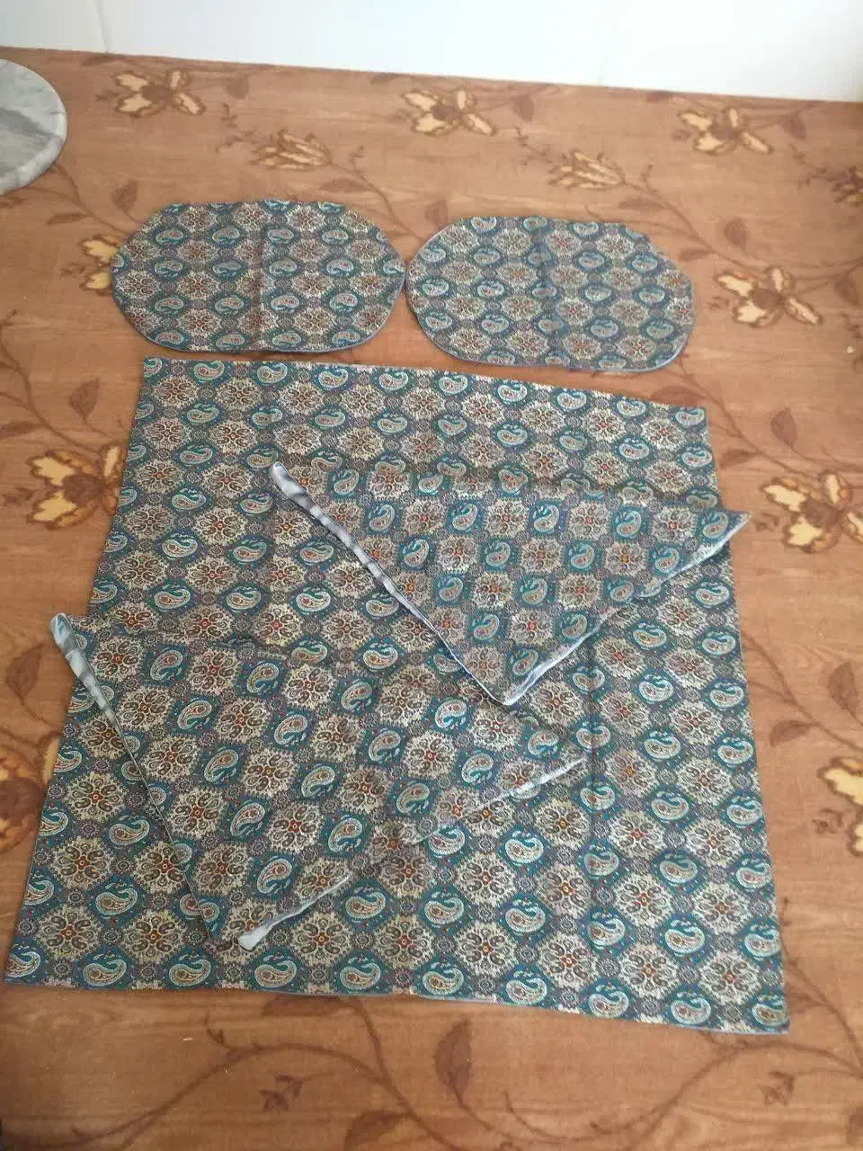 ست رومیزی ۵تکه|پرده، رانر، رومیزی|میبد, |دیوار