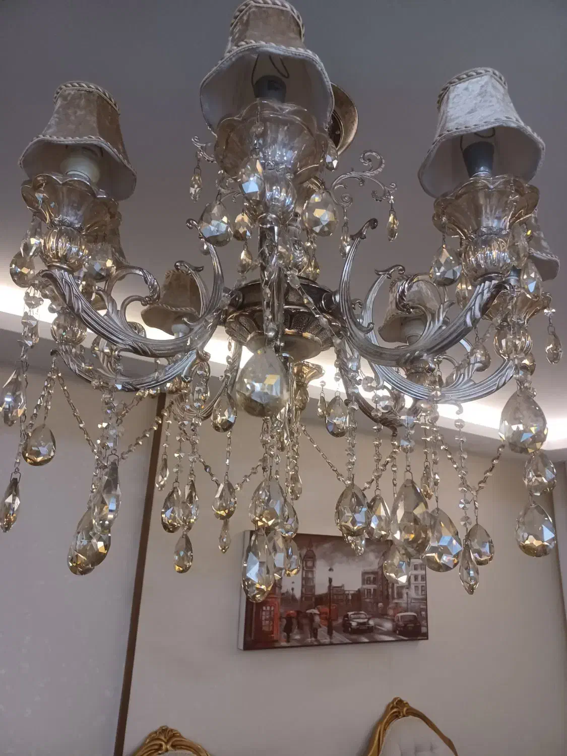 لوستر|لوستر و چراغ آویز|پردیس, فاز ۱۱|دیوار