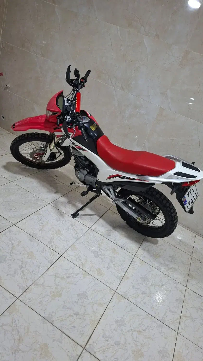 موتور فلات ۲۰۰|موتورسیکلت|پیرانشهر, |دیوار