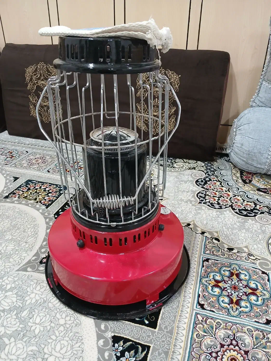 بخاری نفتی نو و لاستیک نیسان|بخاری، هیتر، شومینه|ایذه, |دیوار