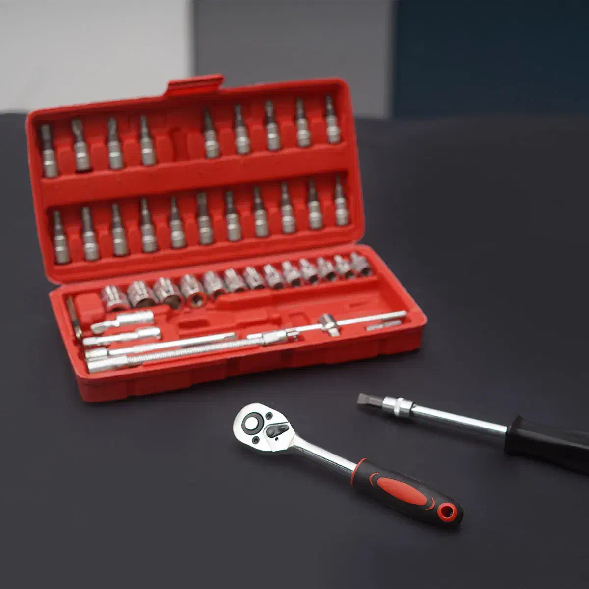 برای هر ماشینی لازمه آچار بکس 46عددی کروم وانادیوم|حراج|اردبیل, |دیوار