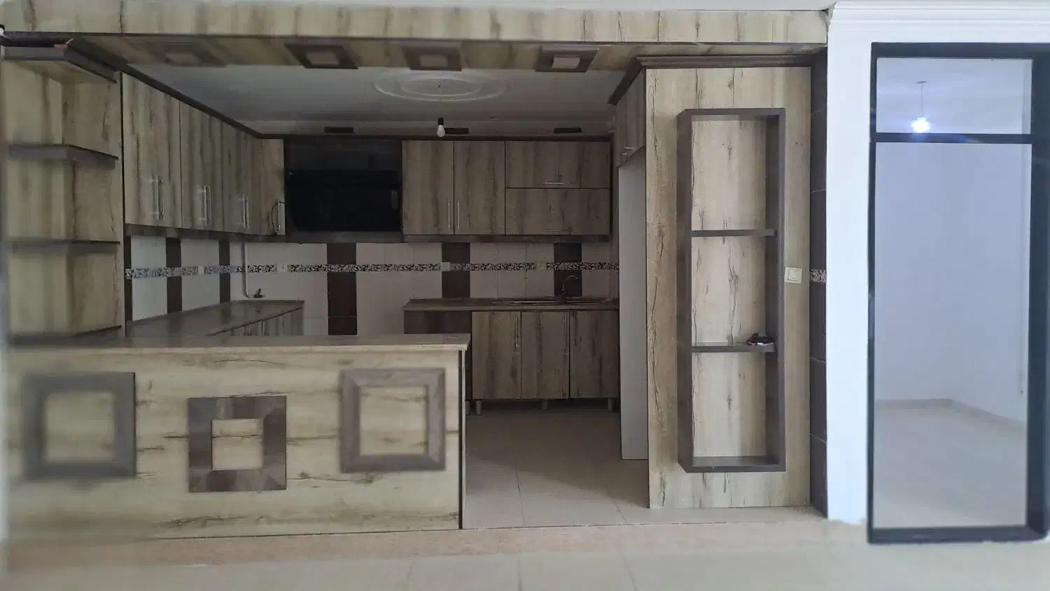 فروش آپارتمان. ۱۳۰ متری با مشاع سند تک برگ|فروش آپارتمان|منجیل, |دیوار