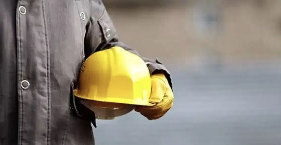 کارگر ثابت ساختمانی با بیمه|استخدام معماری، عمران و ساختمانی|سمنان, |دیوار