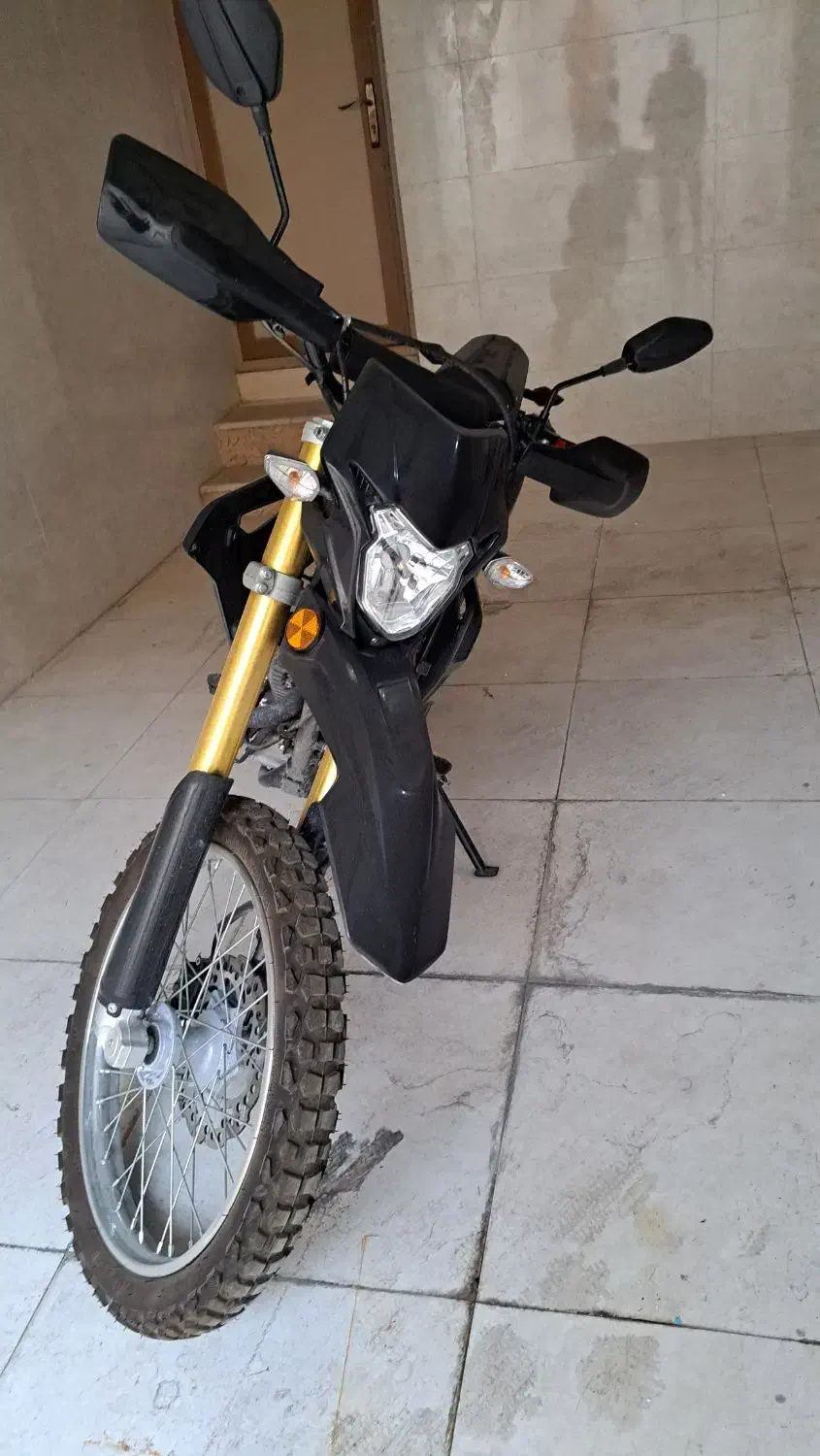 فروش موتور۲۵۰ طرح Crf تمیز درحد|موتورسیکلت|برازجان, |دیوار