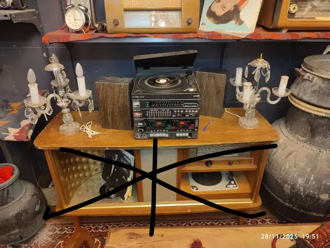 رادیوگرام عتیقه سالم وسلامت ارسال ازاصفهان زیبا|کلکسیون اشیاء عتیقه|تهران, امام حسین|دیوار