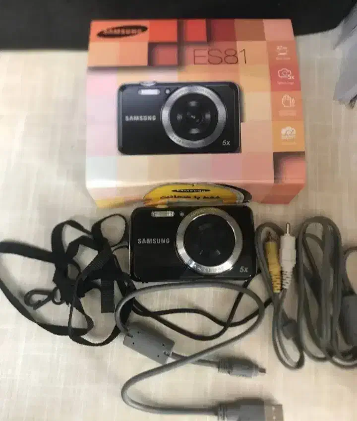 دوربین فیلمبرداری و عکاسی دیجیتال سامسونگ مدل ES81|دوربین عکاسی و فیلم‌برداری|پرند, فاز ۵|دیوار