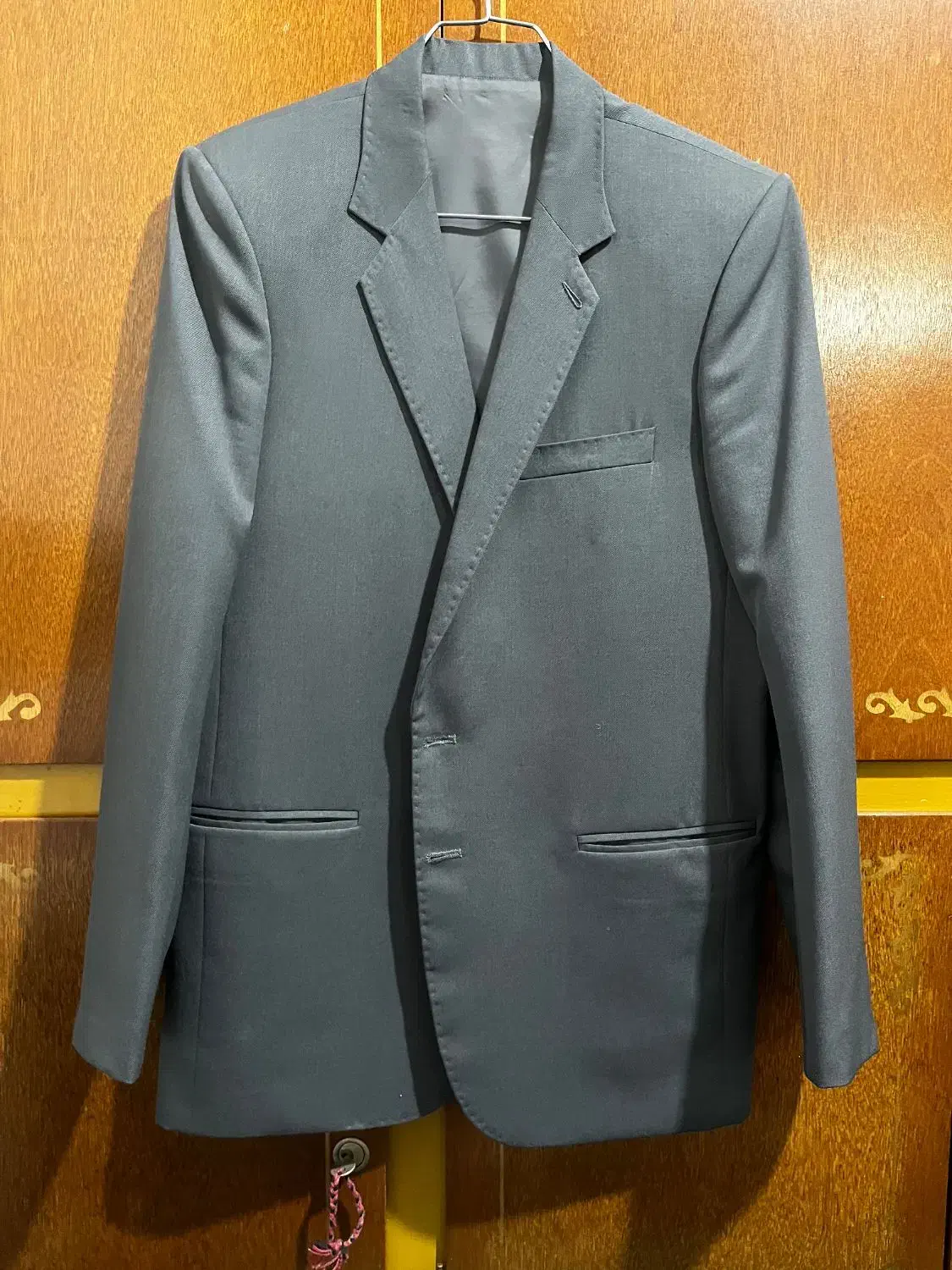 کت و شلوار|لباس|آق قلا, |دیوار