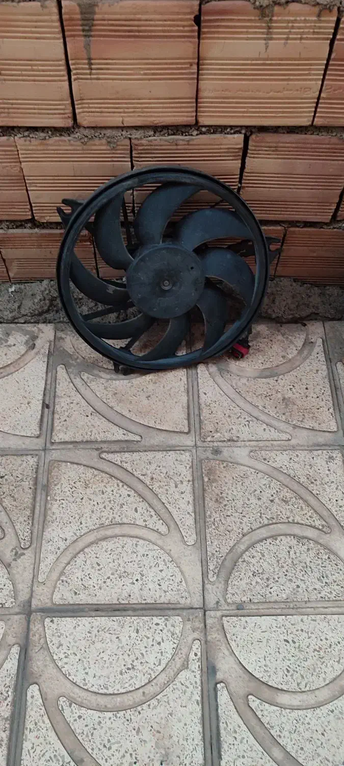 فن ۲۰۶|قطعات یدکی و لوازم جانبی|خوی, |دیوار