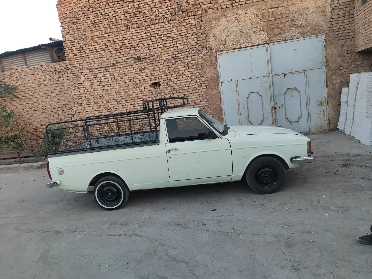 وانت پیکان|خودرو سواری و وانت|سیرجان, |دیوار