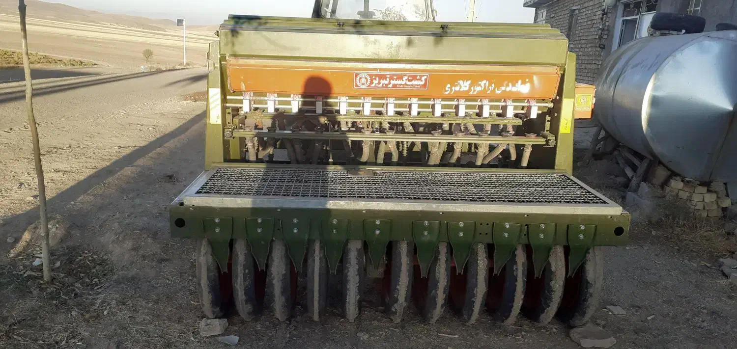 تراکتوررومانی عمیقکارکشت گستر|خودرو سنگین|ابهر, |دیوار