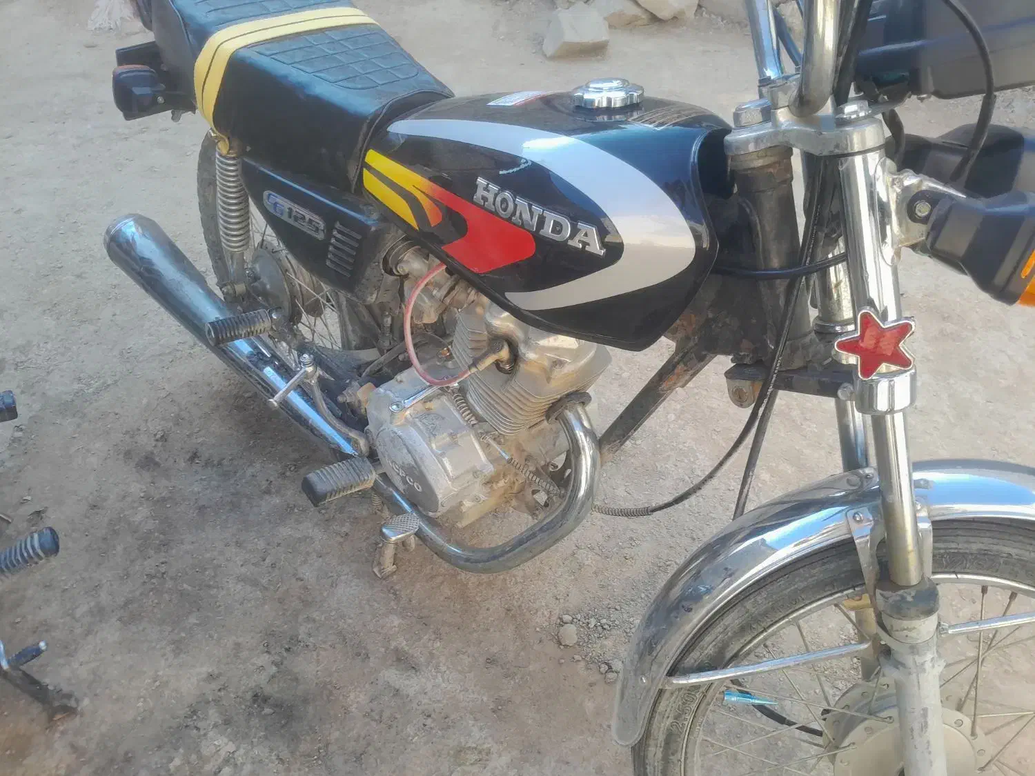 موتور مدل ۸۳|موتورسیکلت|خنجین, |دیوار