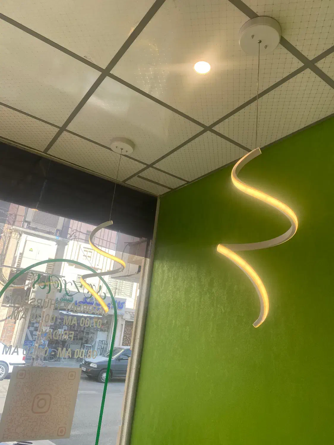 فروش ۴ عدد لوستر اویزی و ۱ عدد خطی|لوستر و چراغ آویز|اهواز, کوی ملی راه|دیوار