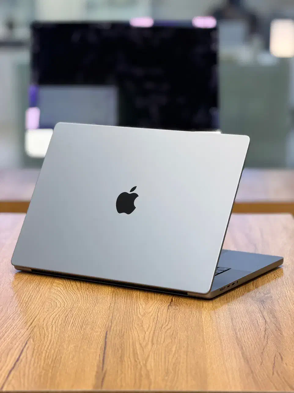 مک بوک پرو ۱۶ اینچ m1-pro با ۱۶ هسته گرافیک|رایانه همراه|مشهد, ارشاد|دیوار