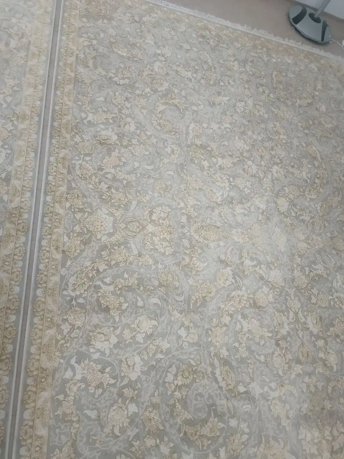 فرش نقره ای طلایی|فرش|قم, علی آباد سعدگان|دیوار