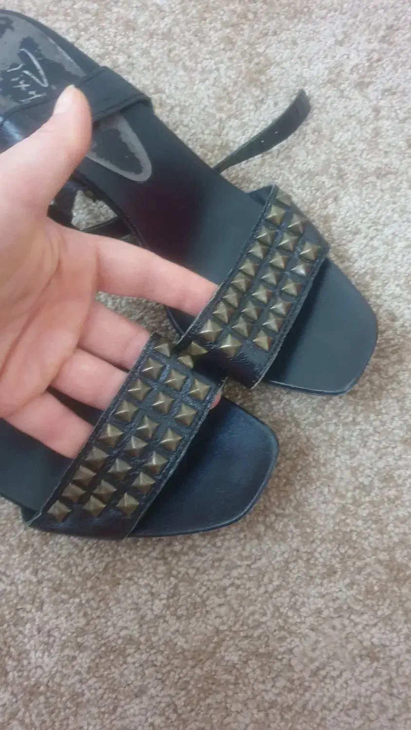 کفش مجلسی|کیف، کفش، کمربند|جلفا, |دیوار