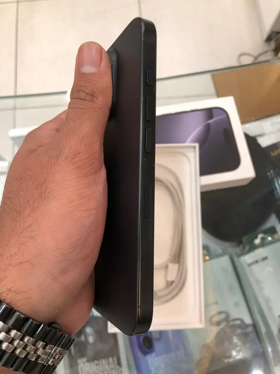 ایفون16پرو|موبایل|شیراز, ستارخان|دیوار