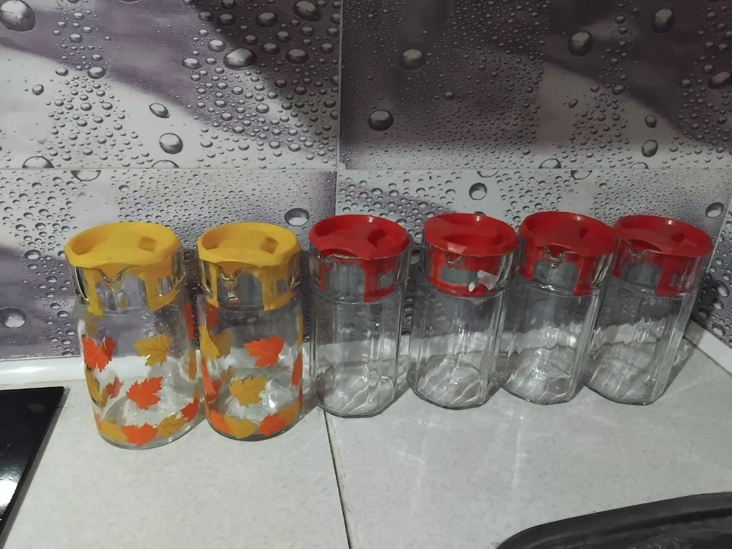 ۶‌عدد‌پارچ‌‌|ظروف سرو و پذیرایی|گوراب زرمیخ, |دیوار