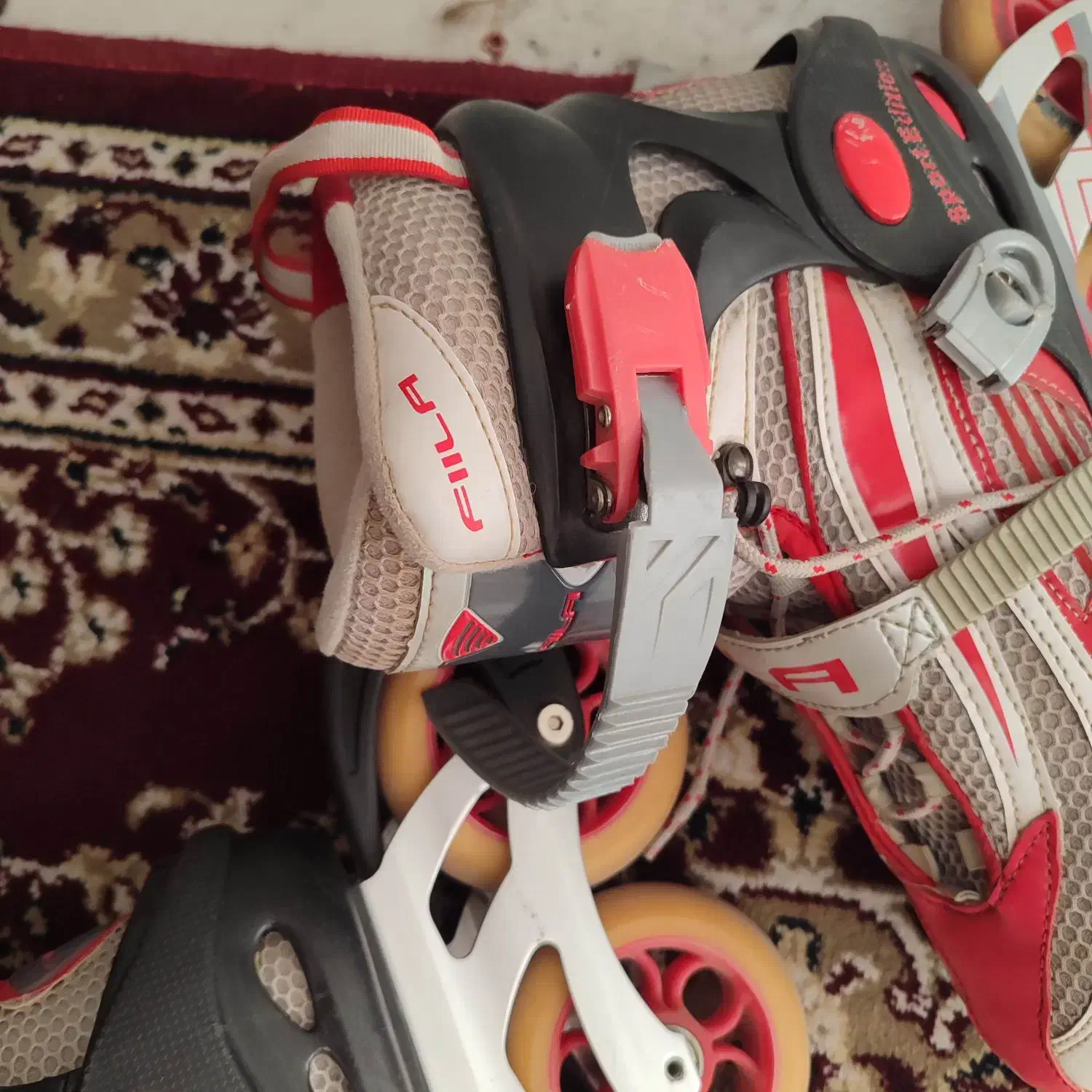 اسکیت ساز۴۲|دوچرخه، اسکیت، اسکوتر|پرند, فاز ۳|دیوار