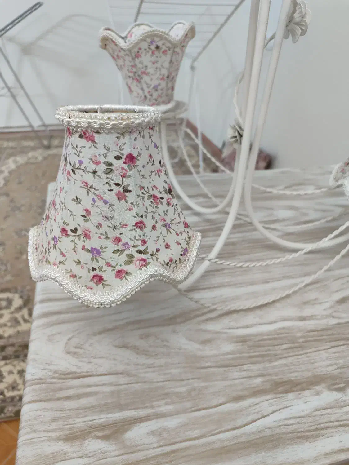 لوستر سه شاخه|لوستر و چراغ آویز|ری, علایین|دیوار