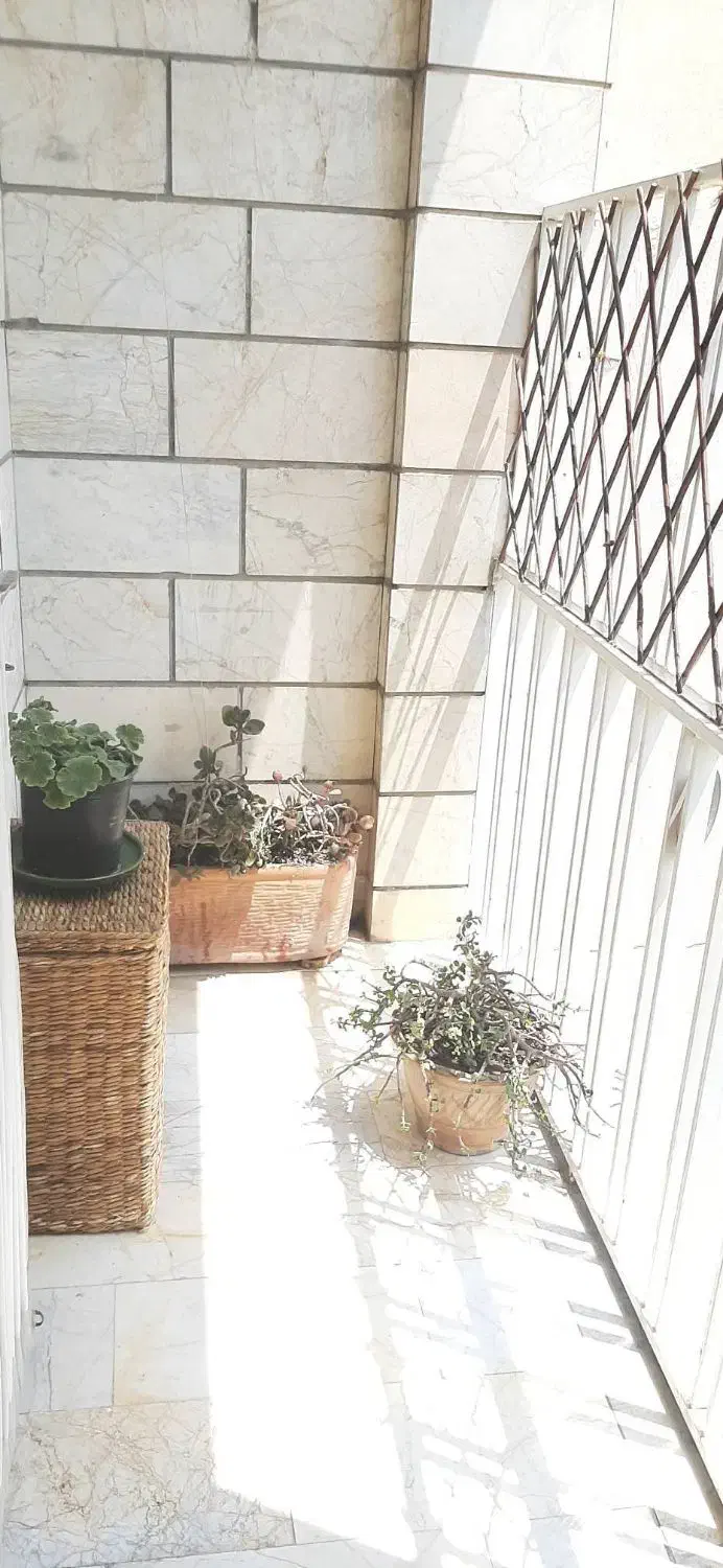 آپارتمان 100 متری دو خواب باپارکینگ رهن کامل